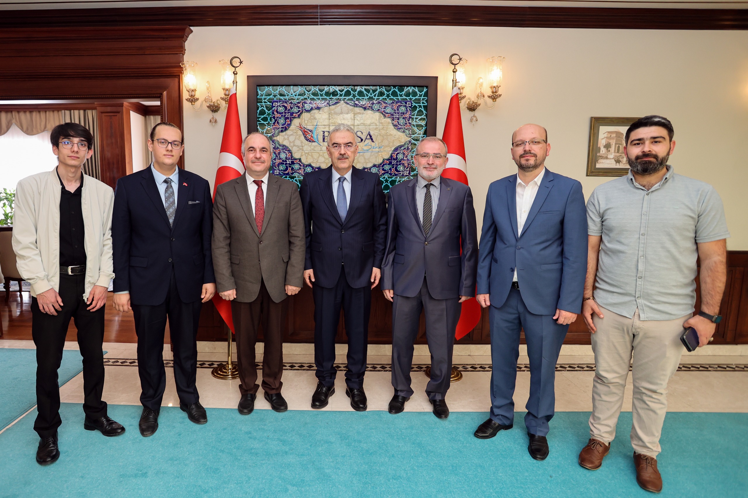 Bursa Valisi Erol Ayyıldız'ı Makamında Ziyaret Ettik